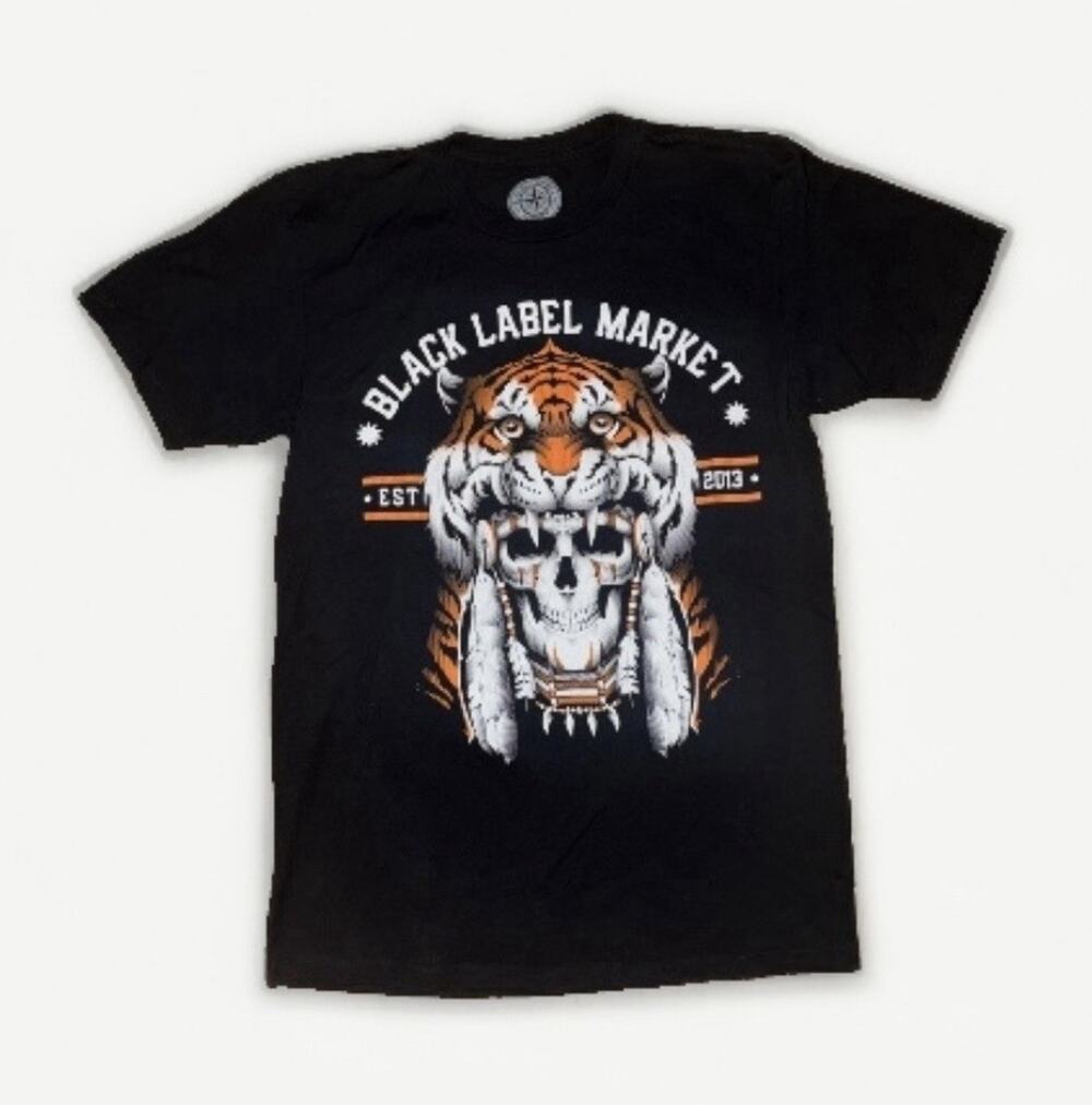 Black Label Market Tiger Graphic T-Shirt M Soft Cotton Black Heritage USA 18x26